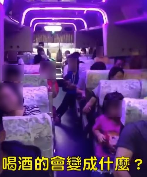 臉書上有網友PO出老師「機會教育」的影片。(圖擷自打馬悍將粉絲團臉書) 臉書上有網友PO出老師「機會教育」的影片。(圖擷自打馬悍將粉絲團臉書)